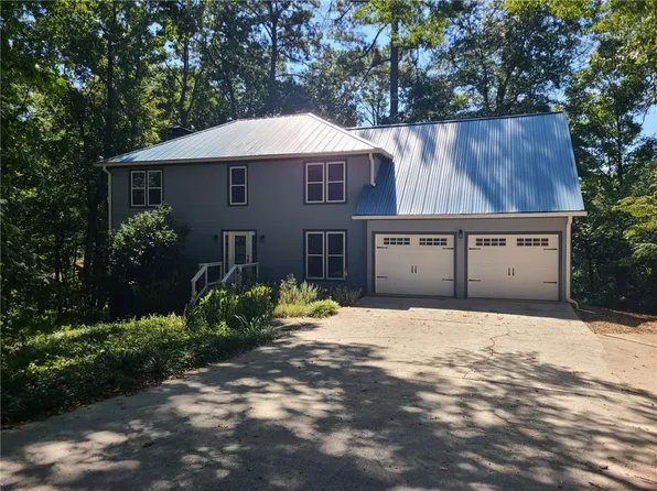 4690 Nutmeg Way SW, Lilburn, GA 30047