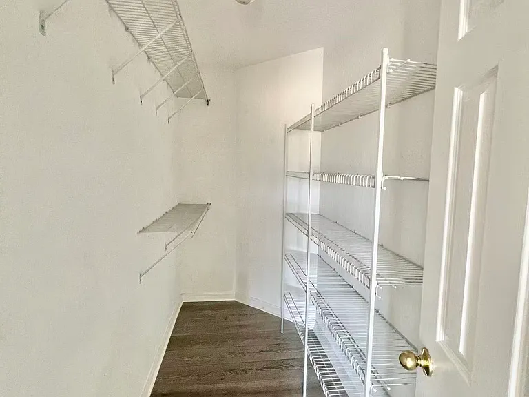 4412 Sherwood Forest Dr — Photo 22