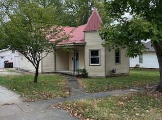 118 E Elm St, Palmyra, MO 63461