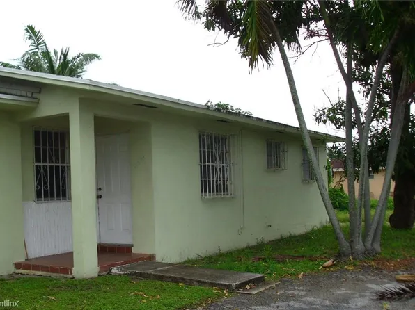 10841 NW 8th Ave, Miami, FL 33168