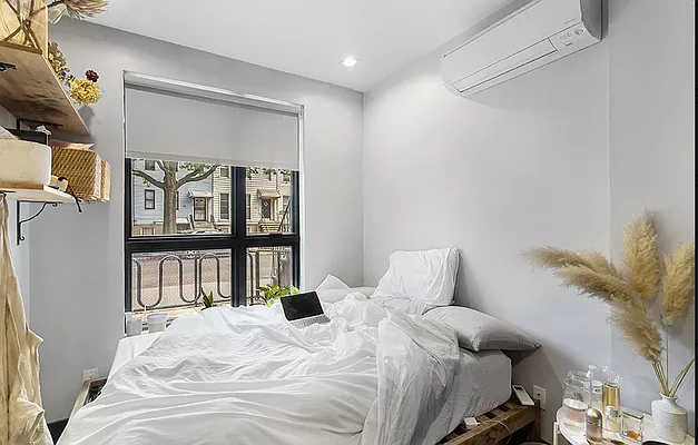 Rented by Corcoran | media 23