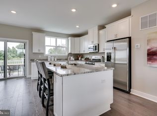 48 Mariveles Rd, Tinton Falls, NJ 07724