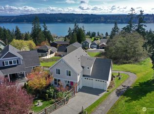 1306 Greenway Pl, Freeland, WA
