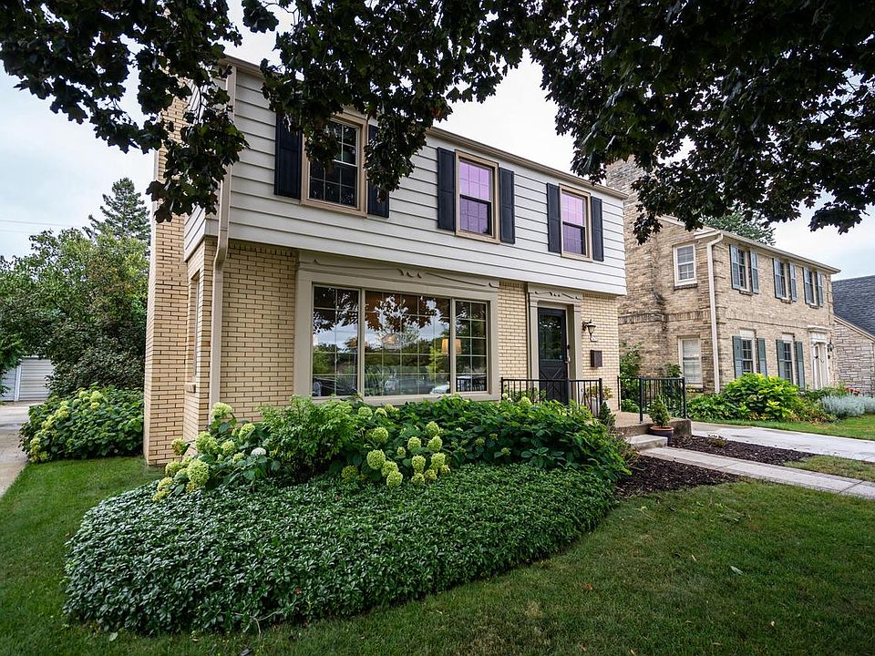 1st image of 2438 North 89th STREET