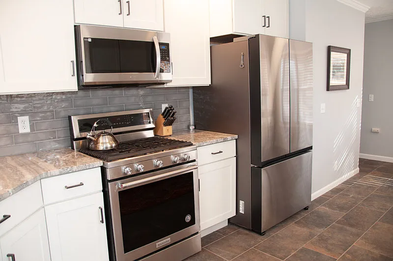 5 bed, 3106 sqft, $2,750 — Photo 4