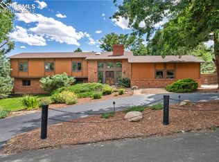 21 Cypress Ln, Colorado Springs, CO 80906