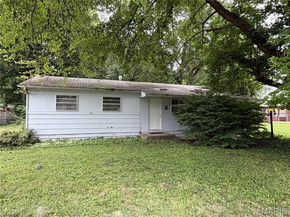 3006 N 60th St, East Saint Louis, IL 62201