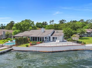 35 Lakeview Vlg, Montgomery, TX 77356