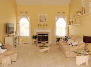 68 Jean Ave, Southampton, PA 18966