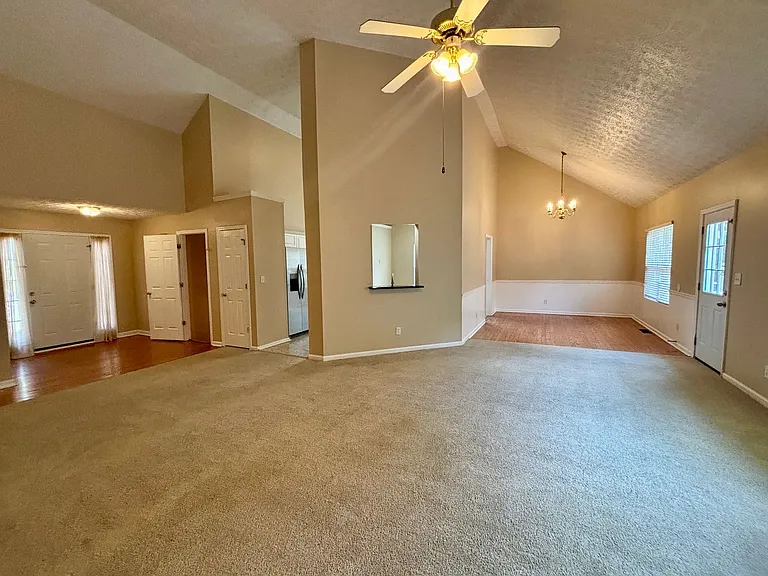540 Chandon Way — Photo 6
