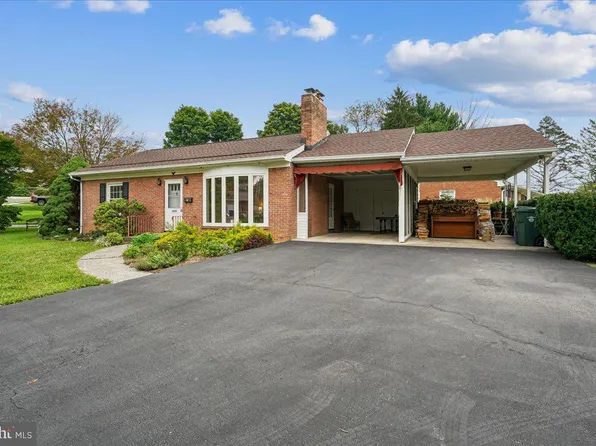 1020 View St, Hagerstown, MD 21742