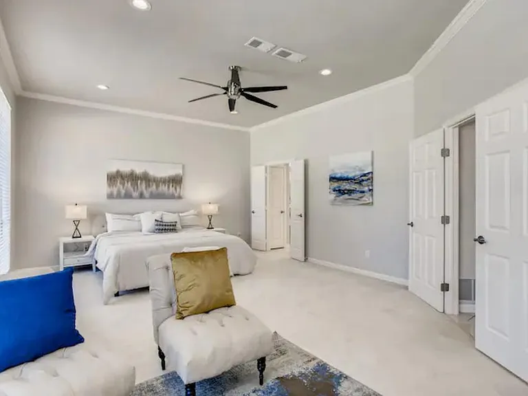 Oversize Primary bedroom on main floor with King bed