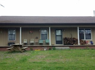 2215 Arch Rock Dr, Sevierville, TN 37876