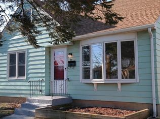 84 Princeton Ave, Depew, NY 14043