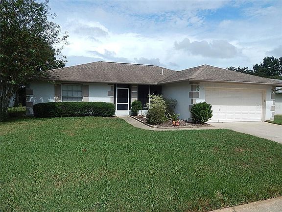2nd image of 5303 Stratfield Dr