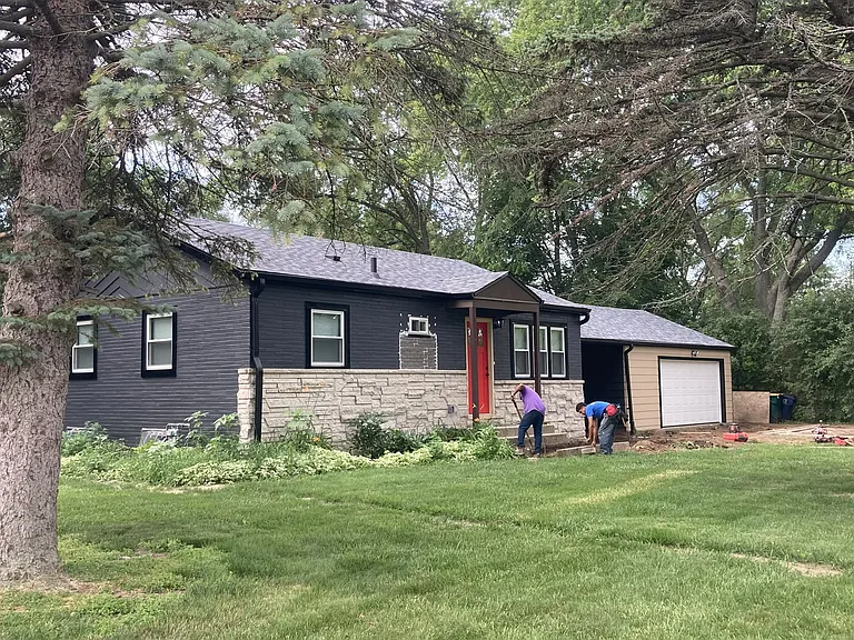 E Connie Ln — Photo 2