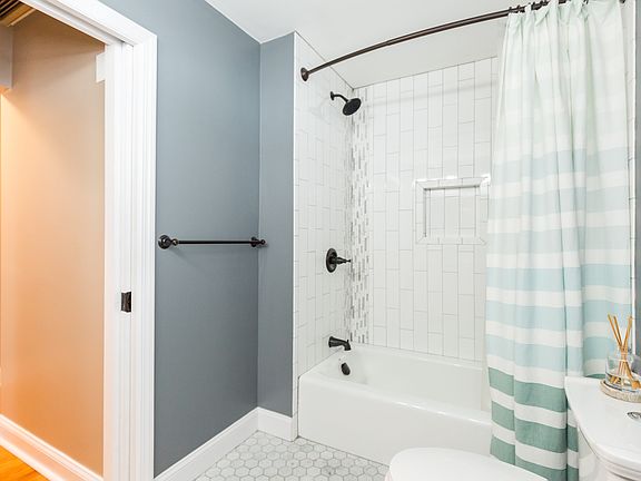 Main Bath
