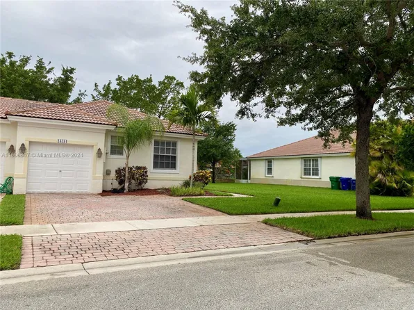 18734 SW 28th Ct, Miramar, FL 33029