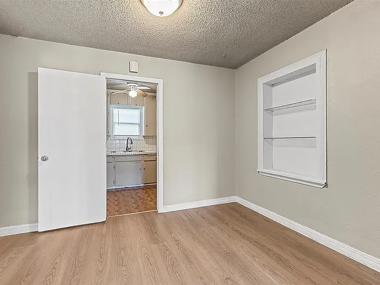 1313 Bellevidere Dr — Photo 8