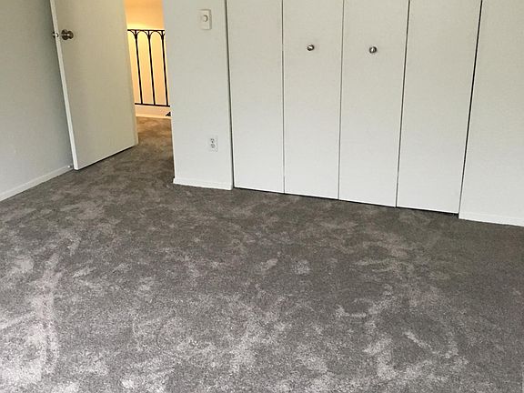 5th image of 14302 NE 7th Pl APT 2