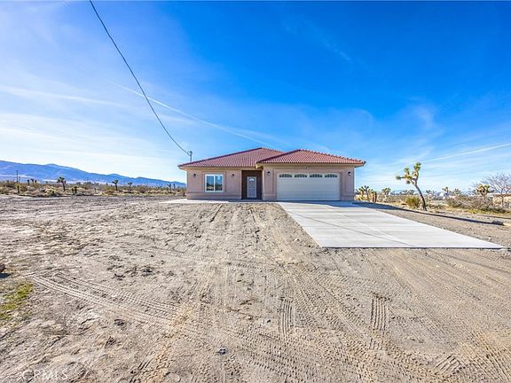 3rd image of 11788 Buckwheat Rd