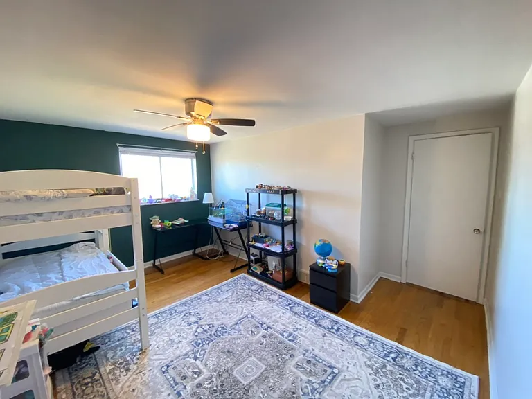 57 Seneca Dr — Photo 14