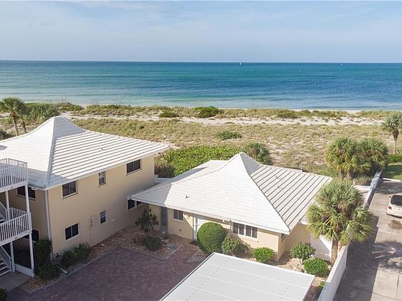 4th image of 1200 Tarpon Center Dr #1C
