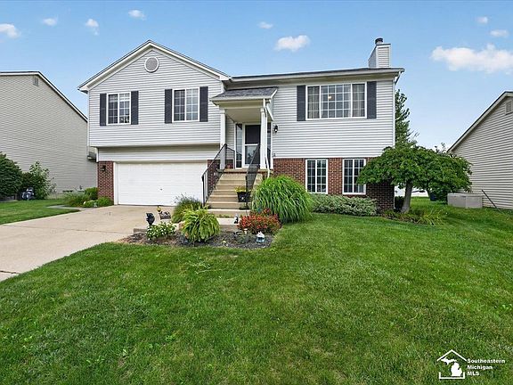 4th image of 256 Dundee Ridge Dr