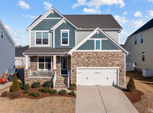 136 Tisbury Dr, Holly Springs, NC 27540