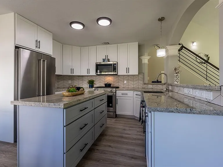 522 Jeremy Ct — Photo 9
