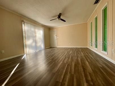 4th image of 1127 SE 14TH STREET
