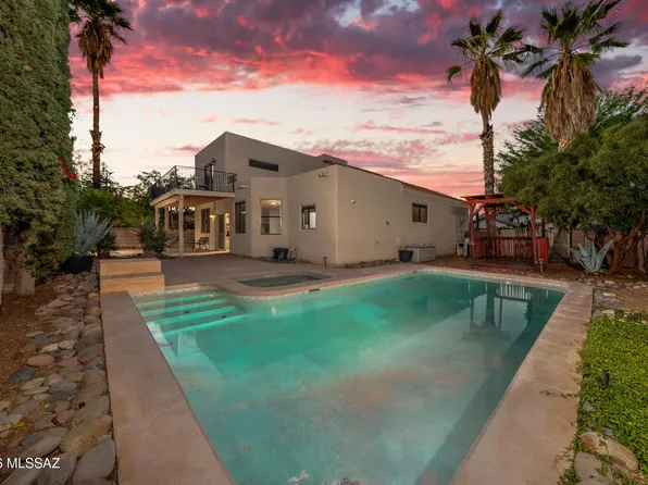2711 W Camino De La Caterva, Tucson, AZ 85742