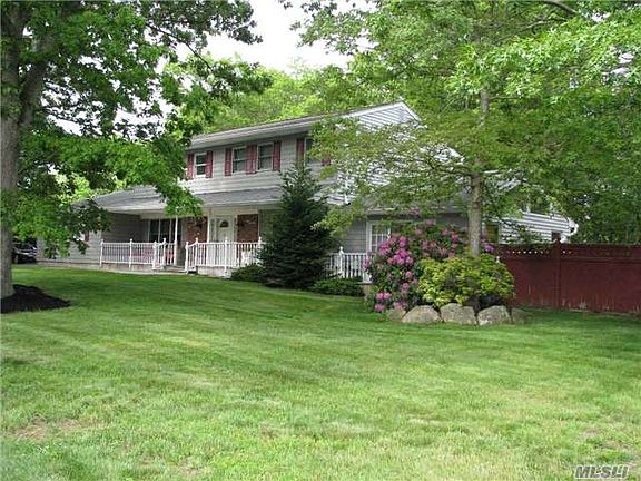 2nd image of 21 Leeside Dr