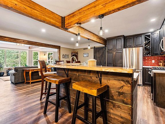 3rd image of 50865 Winona Rd