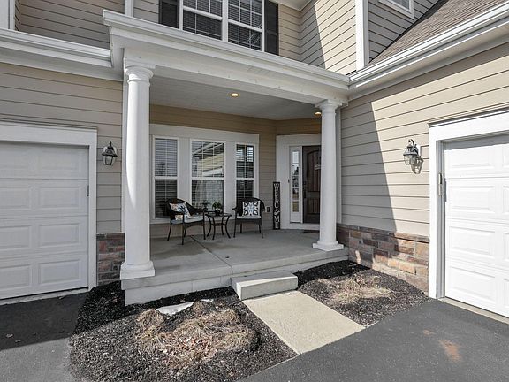 3rd image of 2765 Derby Dr