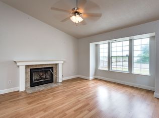 2375 Plumas St, Kingsburg, CA