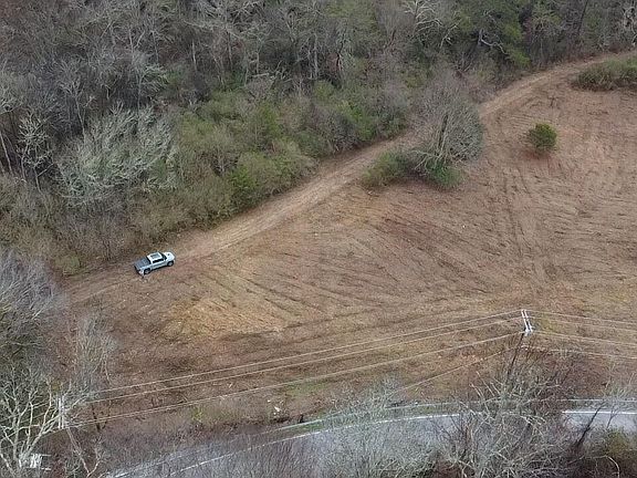 4th image of E Millers Cove Rd