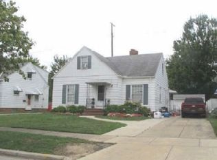 240 E 264th St, Euclid, OH 44132