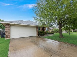 2760 Beacon Hill Dr, Rockwall, TX 75087