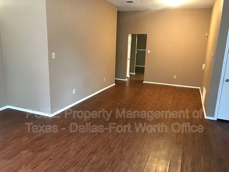 6004 Meadowside Trl — Photo 16