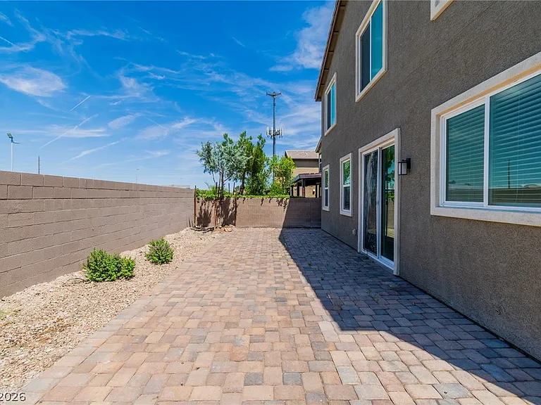 5344 Jade Crystal Ave — Photo 24