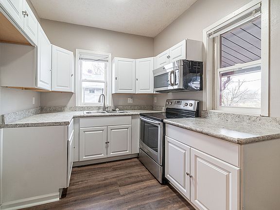 3rd image of 166 S Highland Ave #170