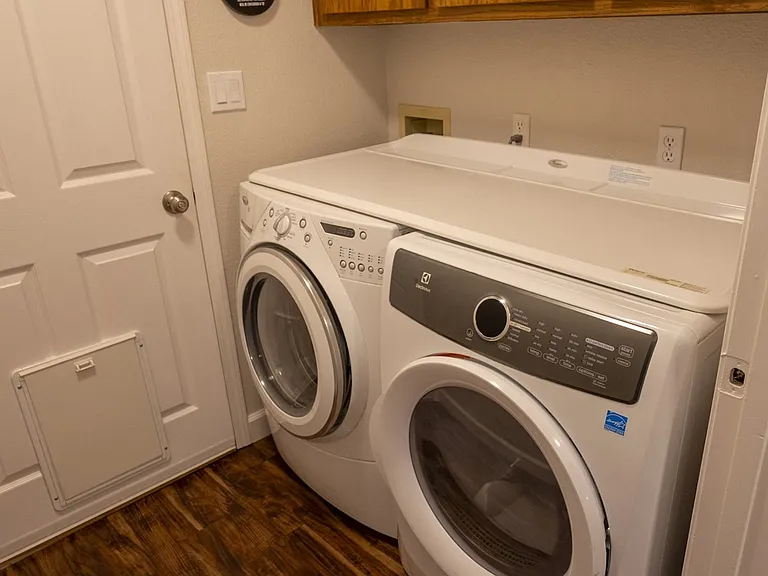 Laundry Room Cabinet