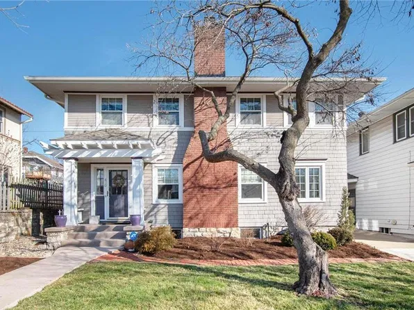 410 Huntington Rd, Kansas City, MO 64113
