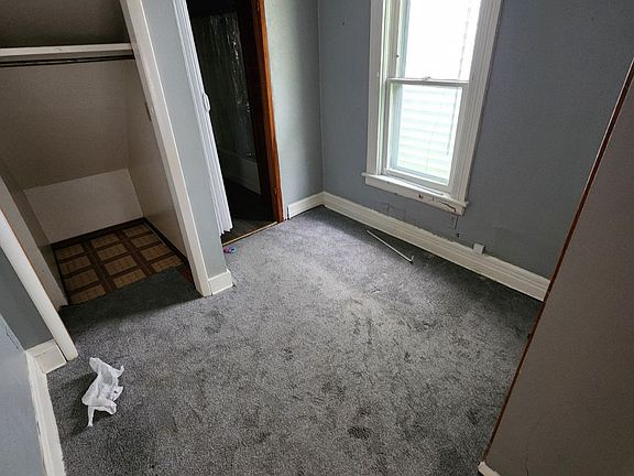 5th image of 1314 Walbridge Ave