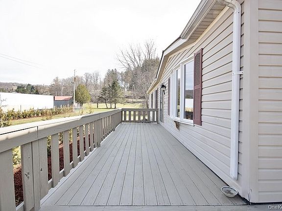 5th image of 32 Meadow Street #17B