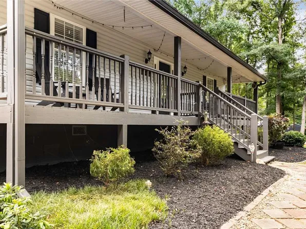 4375 Peckerwood Rd, Gillsville, GA 30543