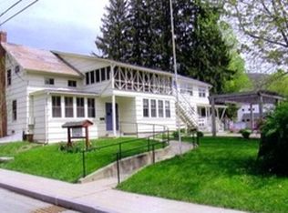 45 Water St, Shelburne, MA 01370