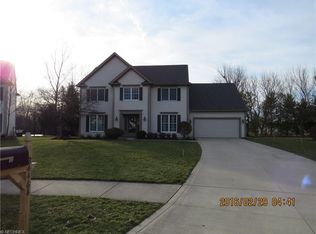 24464 Wilderness Trl, Olmsted Falls, OH 44138