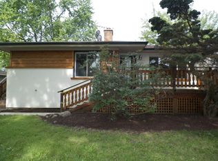 412 Marvin Pl, Wheeling, IL